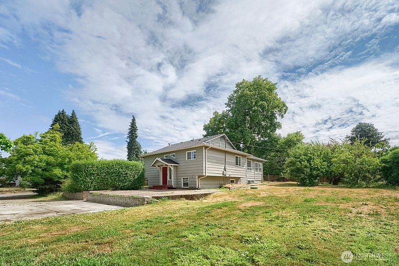 2nd image of 19401 8th Avenue S