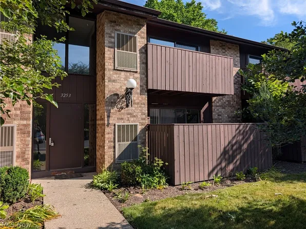 3253 Mayfield Rd APT 20, Cleveland Heights, OH 44118