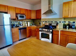 636 Carlton Ave APT 3L, Brooklyn, NY 11238