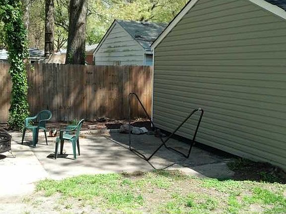 5th image of 918 Newell Ave
