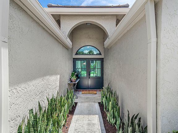 4th image of 13618 Breton Lane