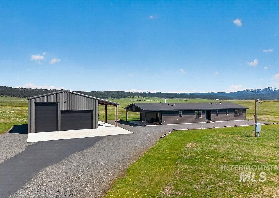 1st image of 13100 Farm To Market Rd