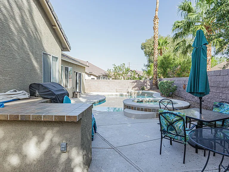 1344 Temporale Dr — Photo 32