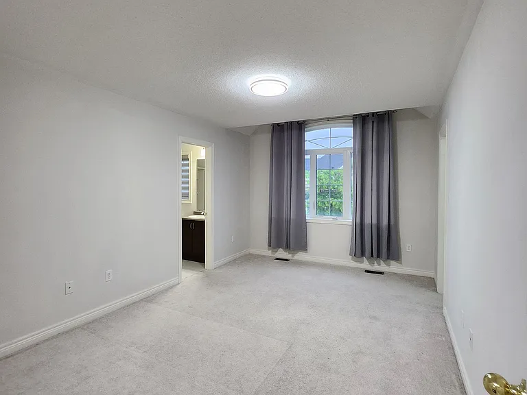 1237 Atkins Dr — Photo 14