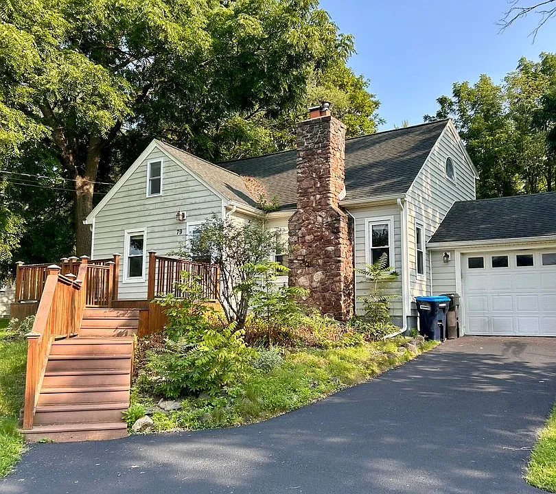79 River Meadow Dr