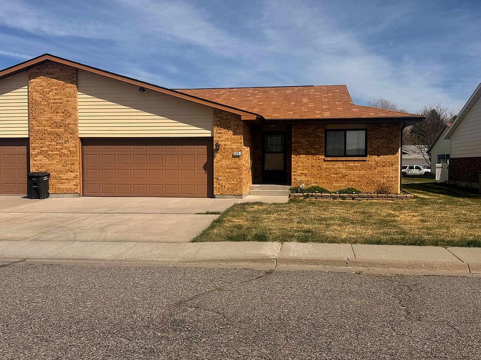 1st image of 525 Buckboard Dr