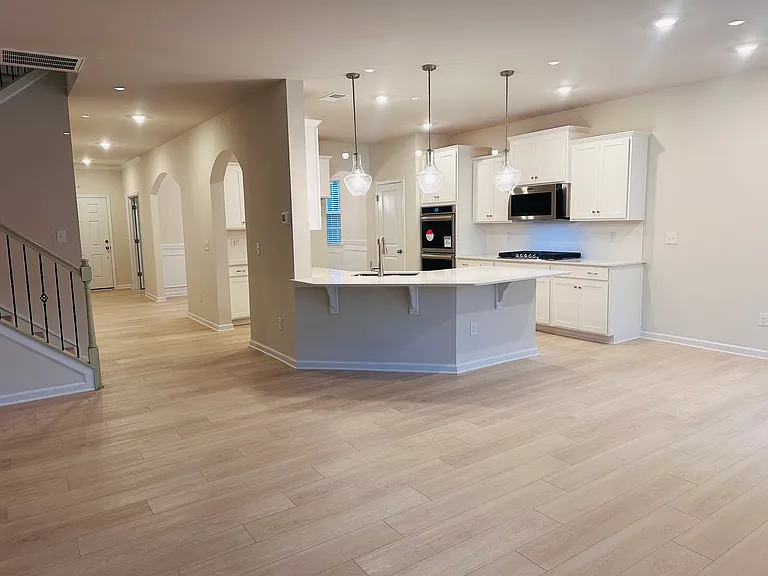 214 Hamptons Cove Rd — Photo 12