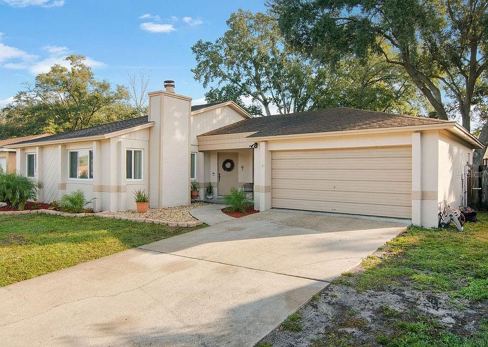 1st image of 8423 Bay Oak Ct