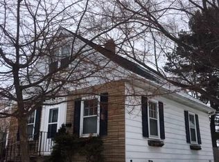 411 Putnam Dr #1, Eau Claire, WI 54701