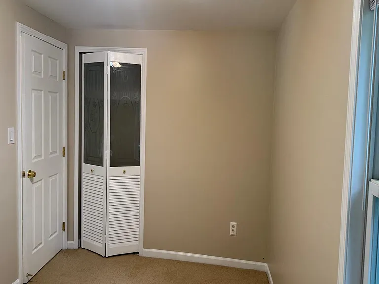 3379 Crooks Rd — Photo 17