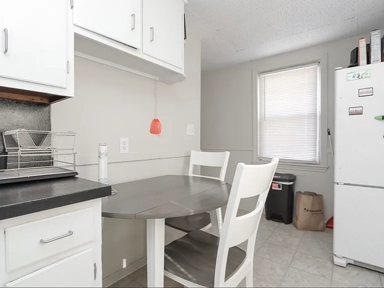 55 Fernwold St — Photo 5
