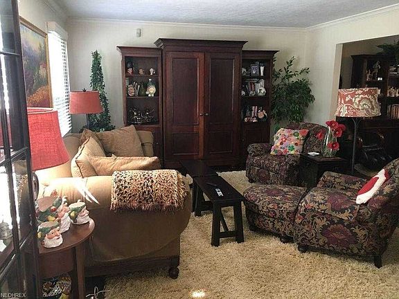 4th image of 30610 Timber Ln