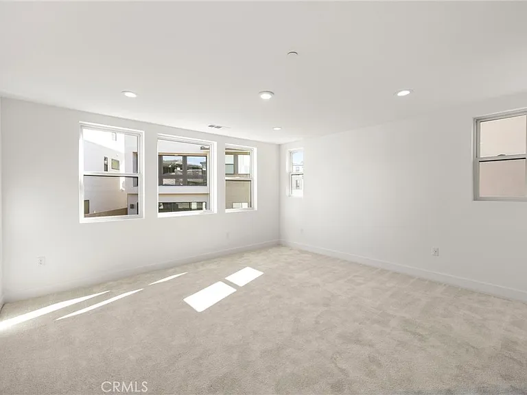 164 Apron — Photo 25