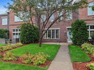 11740 Vermillion St NE UNIT F, Blaine, MN 55449