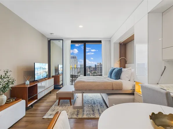 987 Queen St #3209, Honolulu, HI 96814