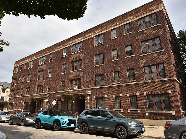 Union Street Apartments — Photo 1