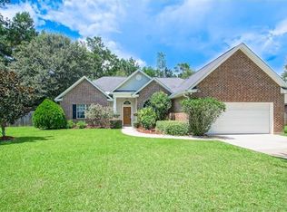 240 Autumn Wind Ln, Mandeville, LA 70471