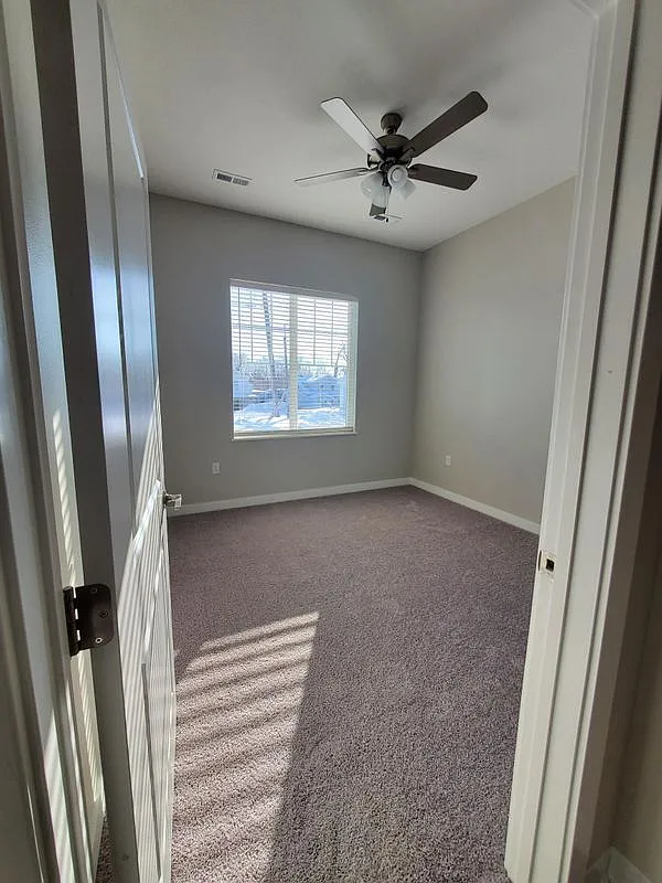 1 bed, 1.0 bath, 900 sqft, $1,025 — Photo 4