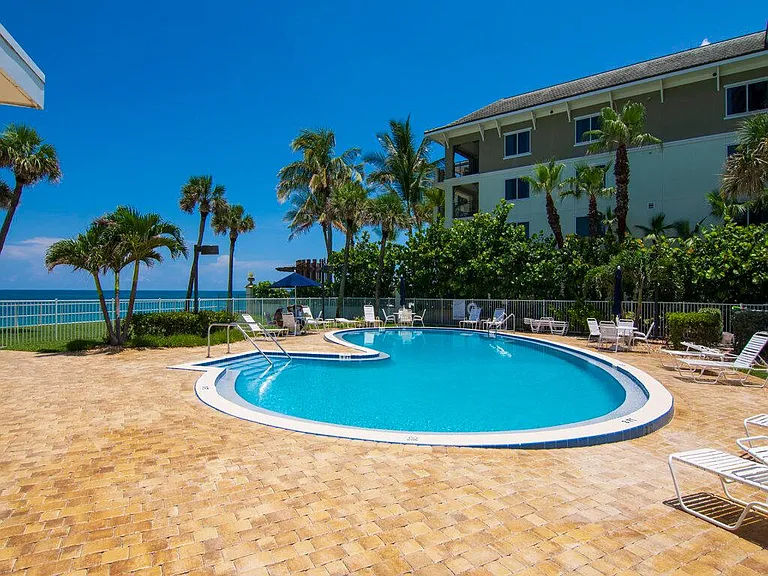 3554 Ocean Dr #1102 — Photo 26