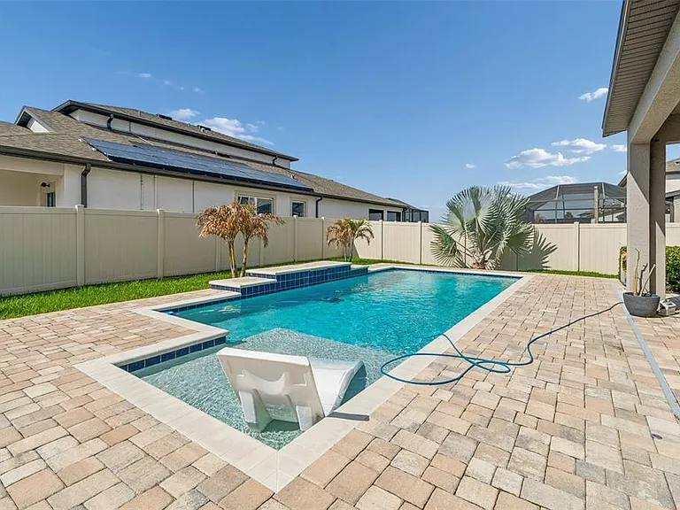 19328 Breynia Dr — Photo 63