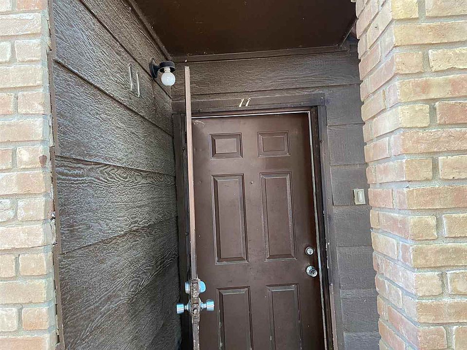 1st image of 201 Martingale St #11