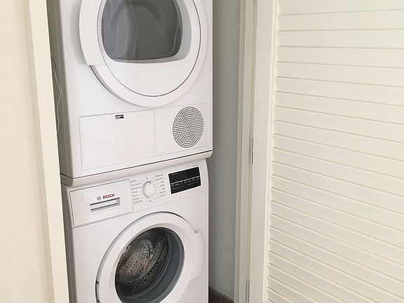 5th image of 550 Vanderbilt Ave #402