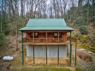 2235 Red Bud Rd, Sevierville, TN 37876