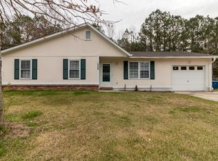 506 Walnut Dr, Jacksonville, NC 28540