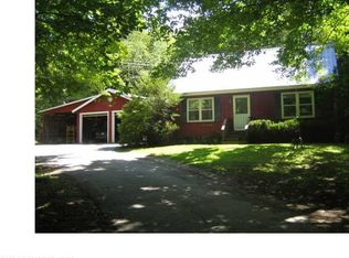 101 Sewall Dr, Farmington, ME 04938
