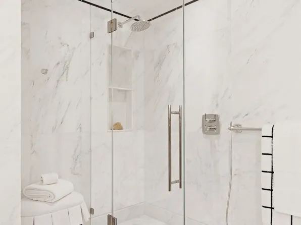 393 West End Avenue image 7 of 17