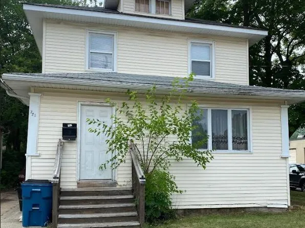 721 Cobb Ave, Kalamazoo, MI 49007