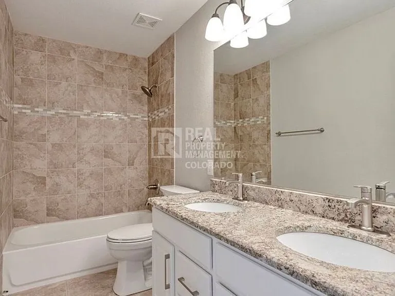 9911 Aftonwood St — Photo 16