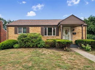 988 Shadycrest Rd, Pittsburgh, PA 15216