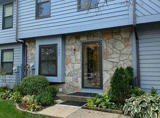 1067 Crisfield Dr, Union Twp, OH