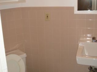 366 Riverway, Boston, MA 02115
