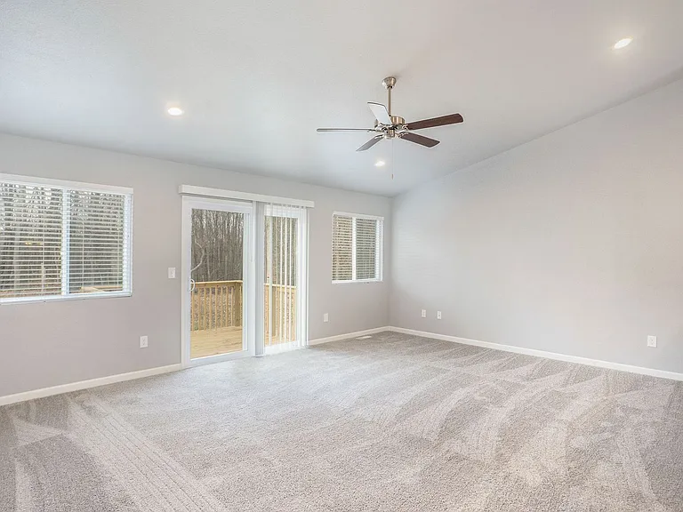 4397 Soya Ave — Photo 6