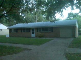 2421 Himes Rd, Manhattan, KS 66502