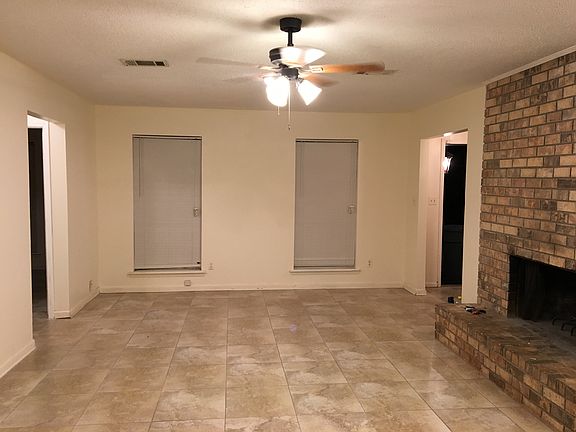 4th image of 6818 Brisas Way