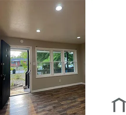 1847 Strathmore Ave — Photo 5