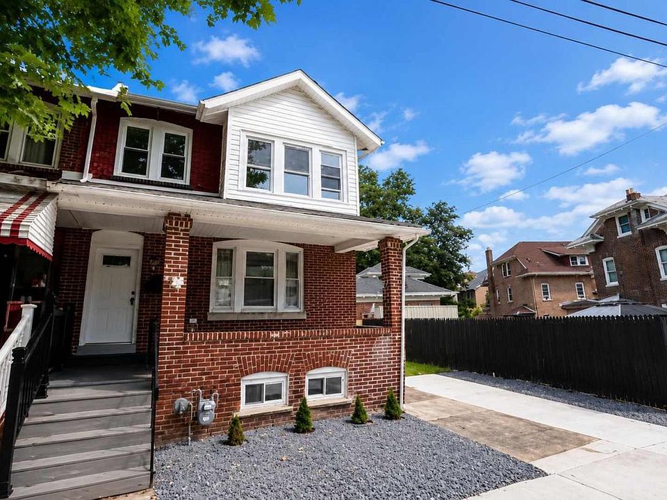 1st image of 26 Elmhurst Ave