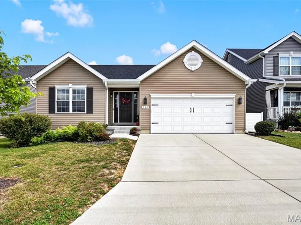 134 Liberty Valley Dr, Foristell, MO 63348