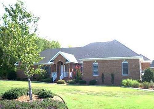2nd image of 2103 Hickory Forest Dr