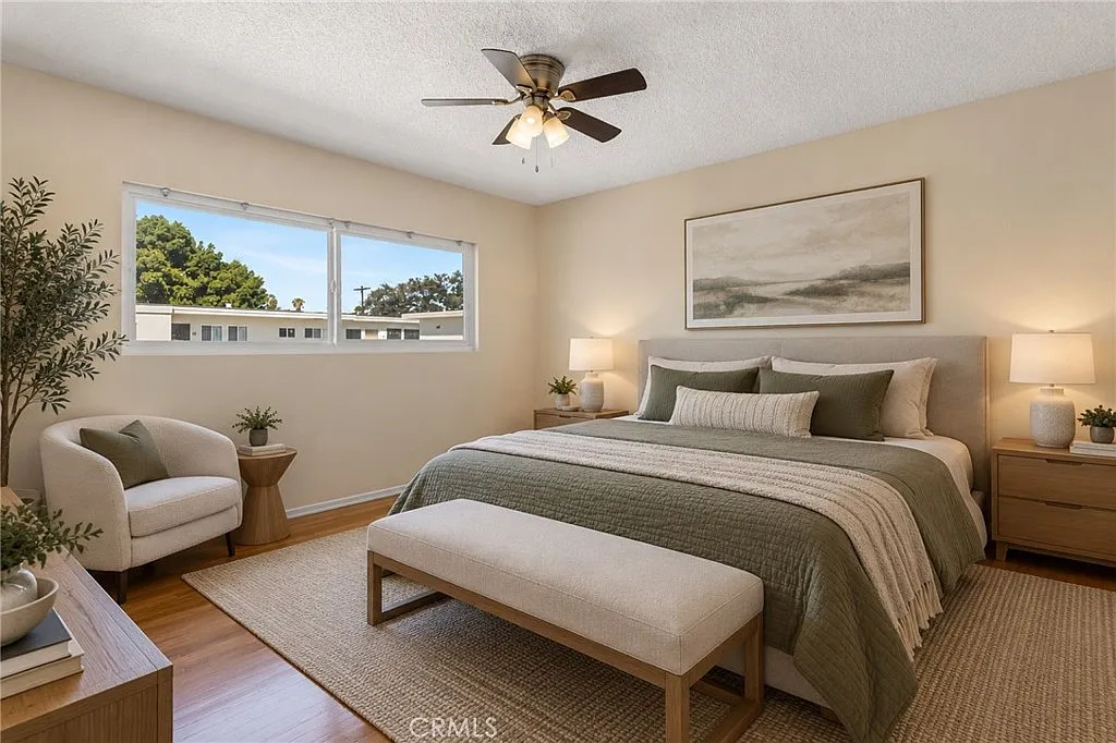 2 bed, 800 sqft, $2,700 — Photo 3