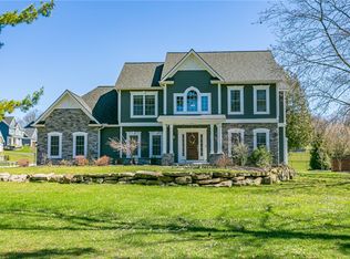 1678 Creek St, Rochester, NY 14625