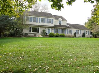 15 Grist Mill Dr, Belle Mead, NJ 08502