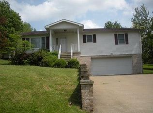 1411 Brockton Dr, Morgantown, WV