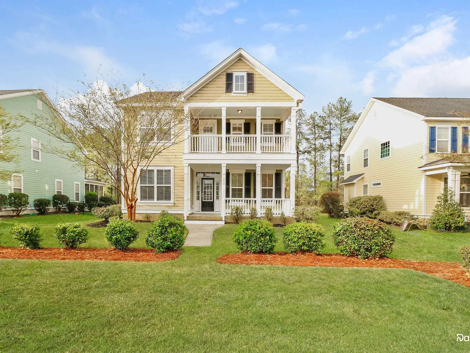 4 bed, 2.5 bath, 2864 sqft, $2,475 — Photo 1