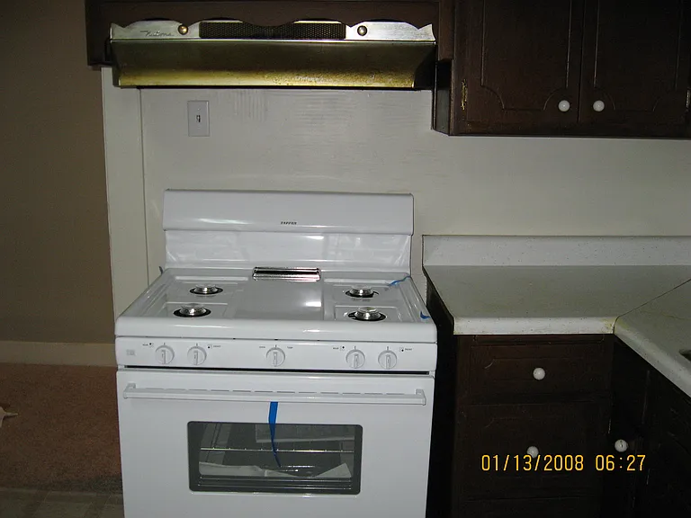 450 Rose Ln — Photo 9