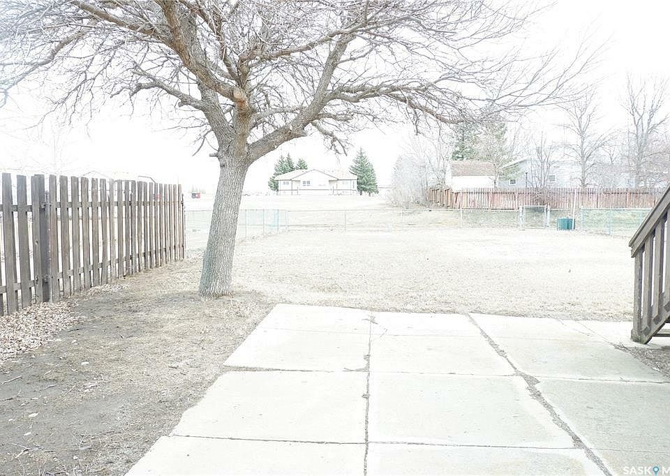 27 Patricia Dr 25, Coronach, SK S0H 0Z0 Zillow