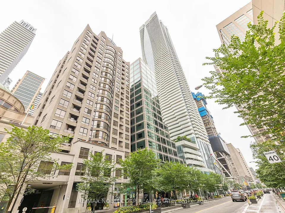55 Bloor St E #609